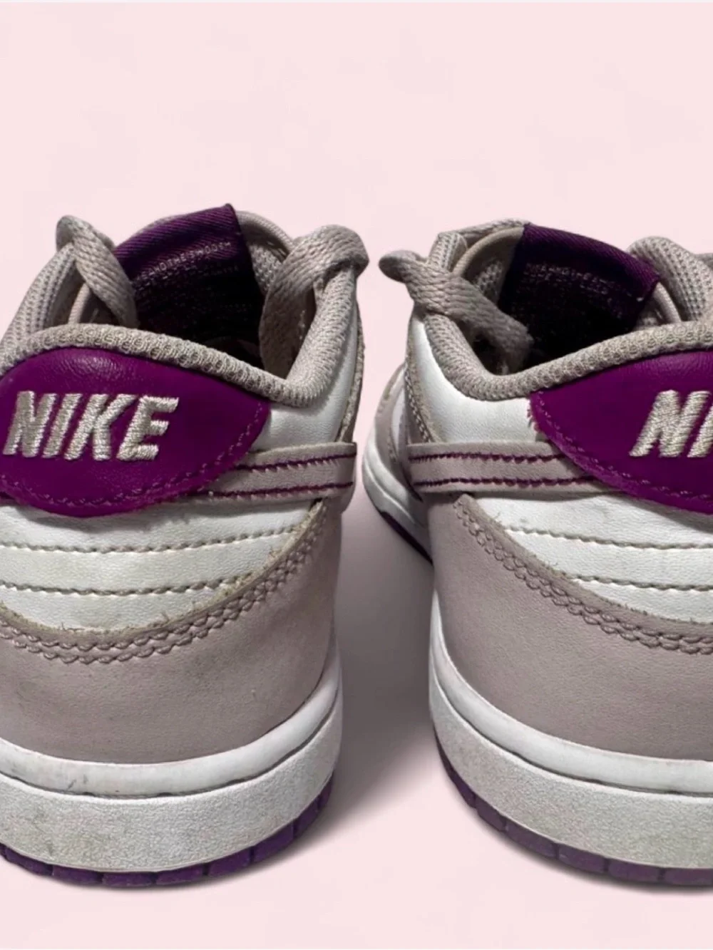 Nike Dunk Low Kids Sneaker White Gray Purple Youth Size 3